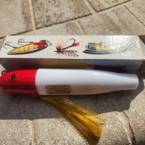 Avon Vintage Sure Catch Spicy  After Shave Fishing Lure Shaped In Original Box